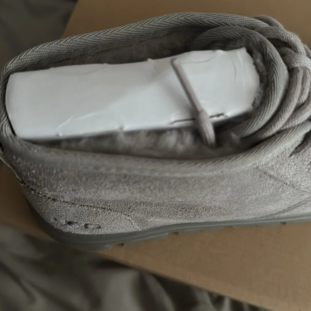 Ugg Neumels - Picture 2 of 4